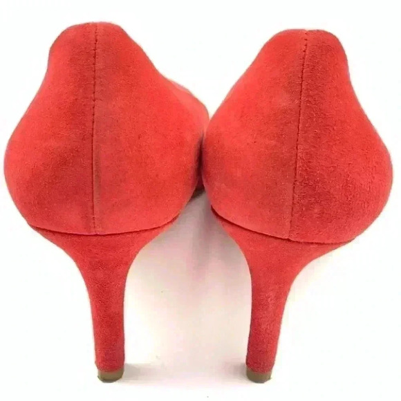 Ann Taylor heels size 9 coral suede almond toe - Picture 4 of 12